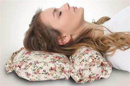 1578644616894523.jpg 颈椎病