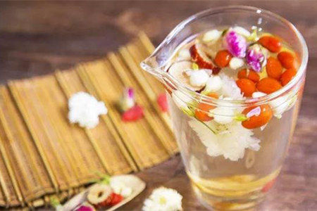 1535128624555473.jpg b.jpg