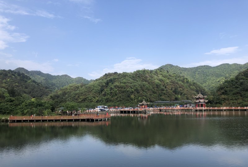 第一次约女生出来玩,该约她去什么地方